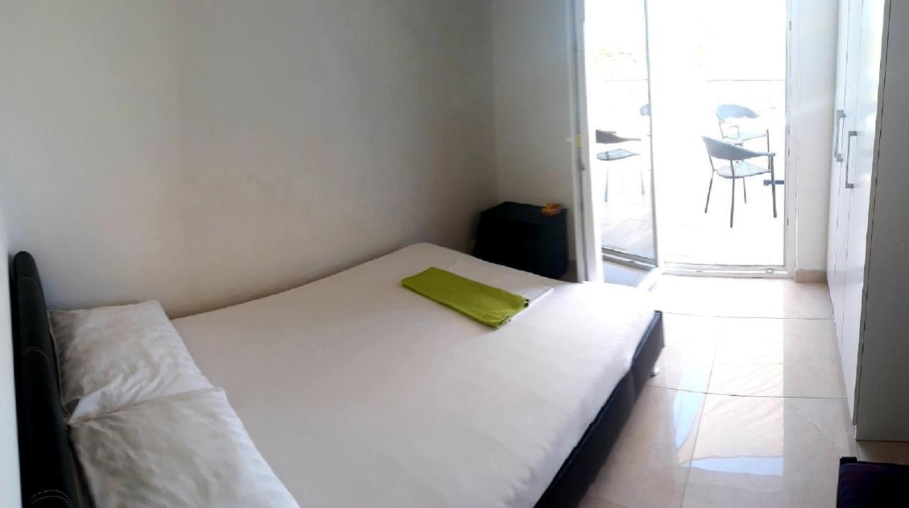 Apartments Dubravka Pirovac Kültér fotó
