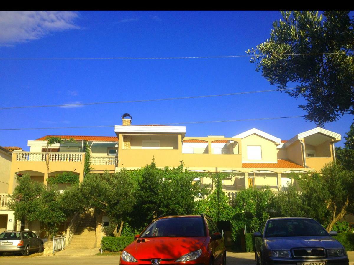 Apartments Dubravka Pirovac Kültér fotó